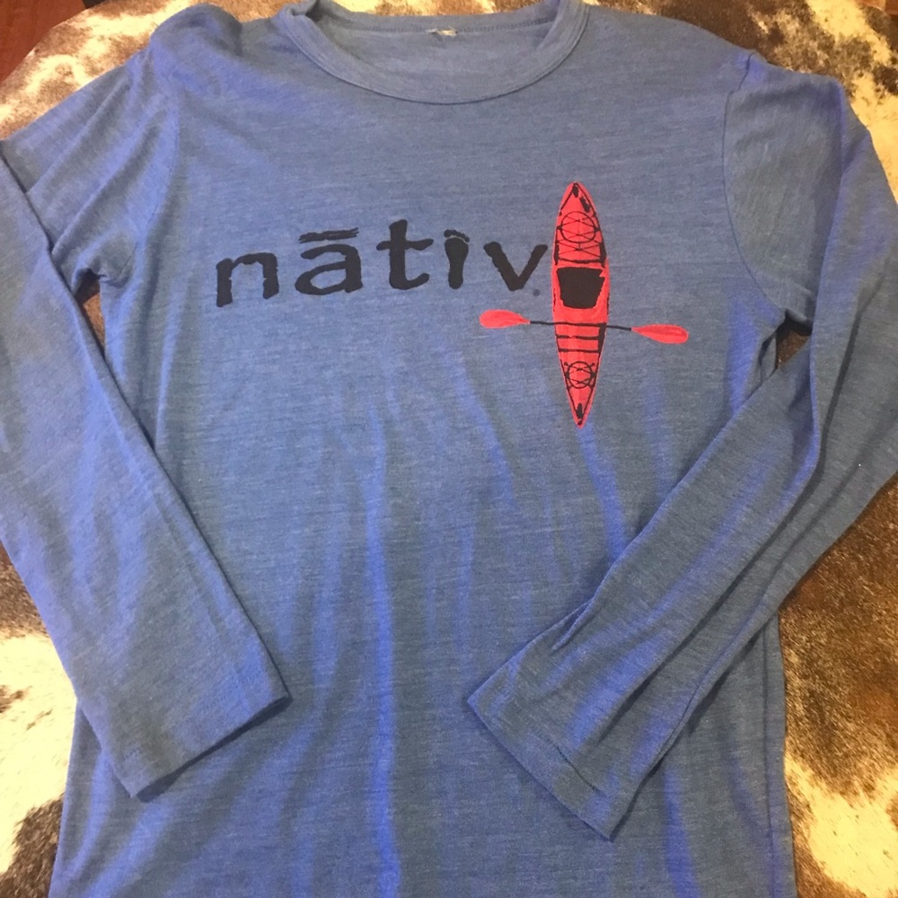 Native Men’s long sleeve shirt